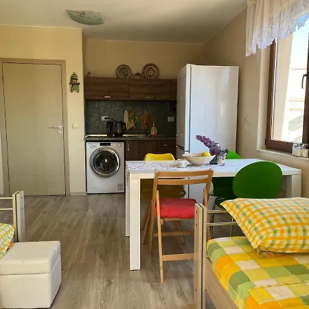 Limoncini Apartment Sozopol